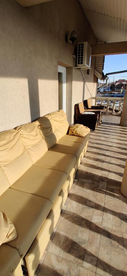 Casa Blanco Hotel Oradea Ngoại thất bức ảnh